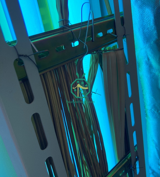 Teste retardador de UV UV em andamento para telhado sintético de palha e produtos relacionados