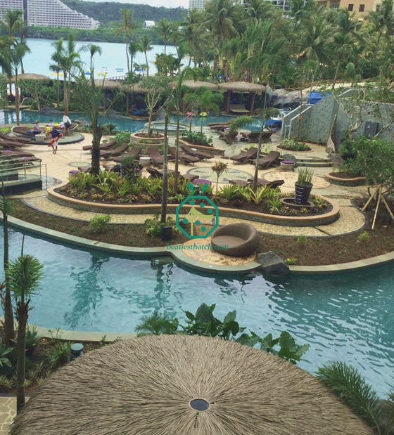 Cobertura de palha plástica para projeto de renovação de hotel em Guam